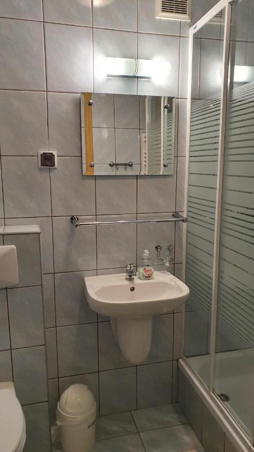 Pokoje Goscinne Przy Kosciele Wang. Karpacz Bagian luar foto